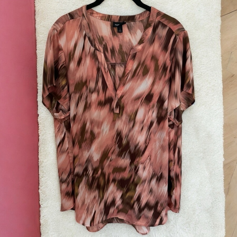 Torrid Pink‎ and Brown Watercolor Dolman Blouse Women's Size 1 (L)